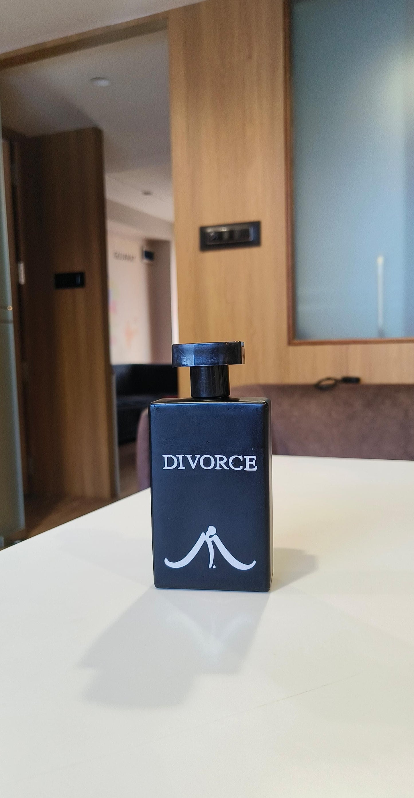 Women Spray Long-Lasting Perfume